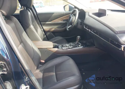 2021 Mazda Cx-30 Premium из США, поврежденный, VIN 3MVDMBDM4MM238367